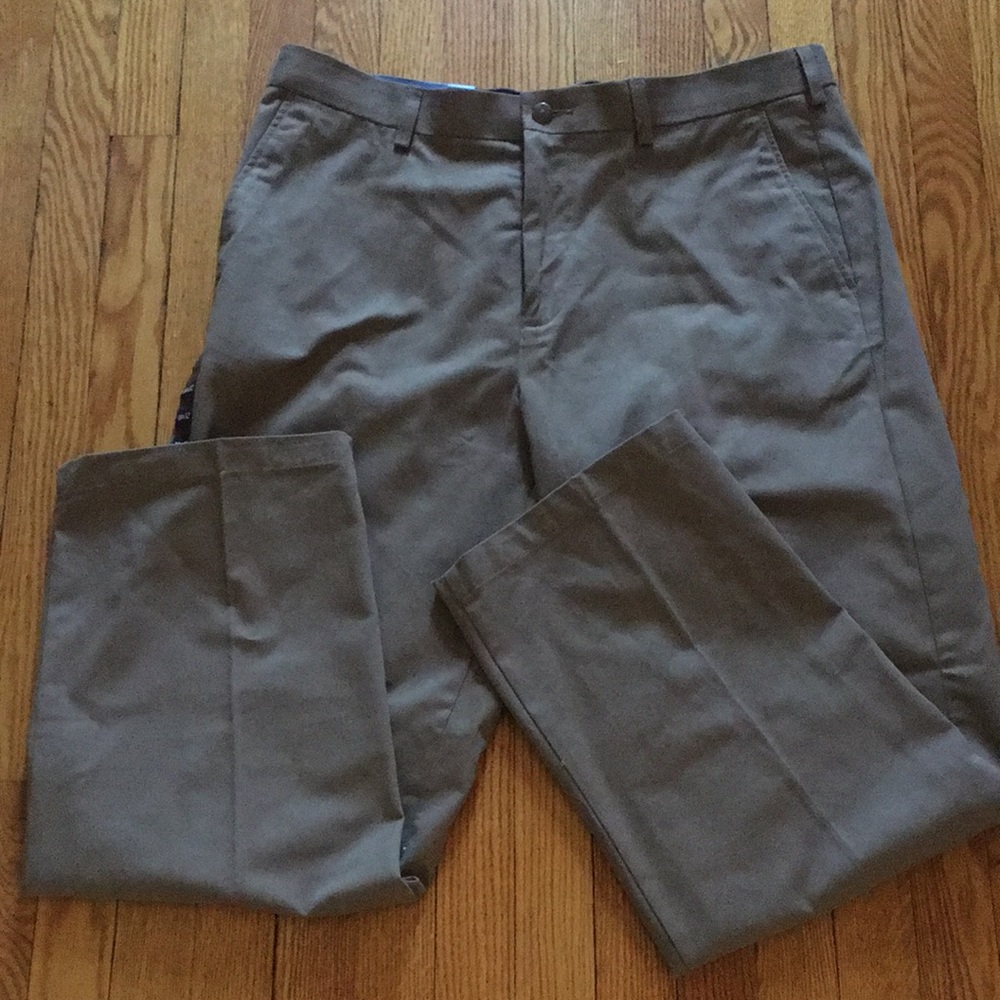 NWT Croft&barrow khakis